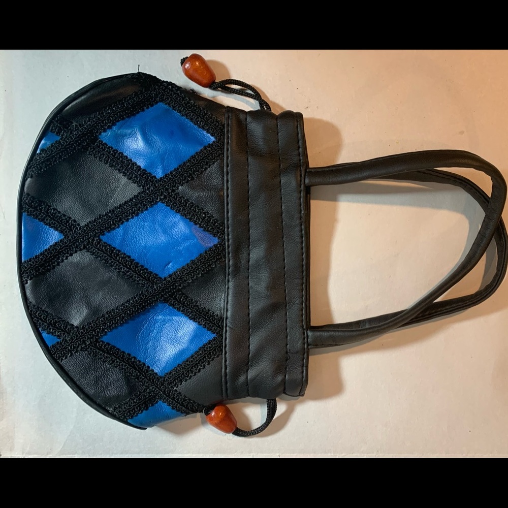 Purse - Picture 2 of 2
